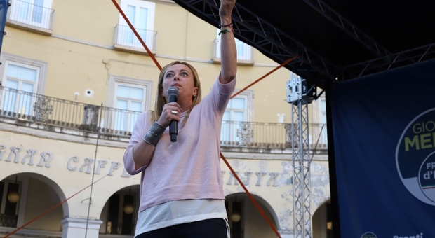 Giorgia Meloni a Napoli venerdì 23 settembre: «Chiuderò la campagna elettorale all'Arenile di Bagnoli»