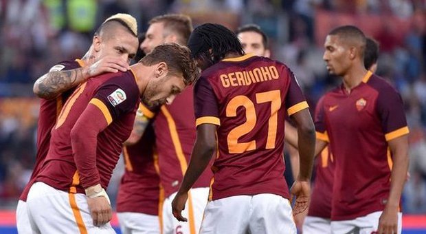 La Roma si ritrova e travolge 5-1 il Carpi Preoccupano gli infortuni di Totti, Dzeko e Keita