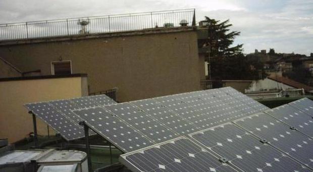 Rubati 130 pannelli fotovoltaici, scatta il fermo per tre marocchini