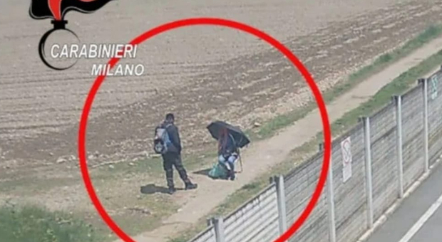 Milano, Blessing trovata morta soffocata in un parco a Rho: arrestato l'ex fidanzato