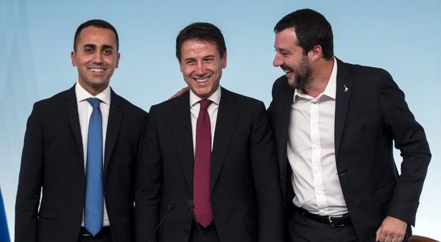 Governo, vertice tra Conte, Di Maio Salvini e Tria a Palazzo Chigi