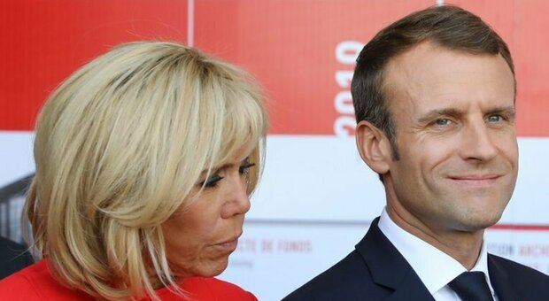 Macron, la figlia di Brigitte: «La loro relazione proibita mi ha fatto soffrire. Mia madre non è nata uomo»