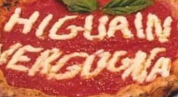 Pizza contro Higuain