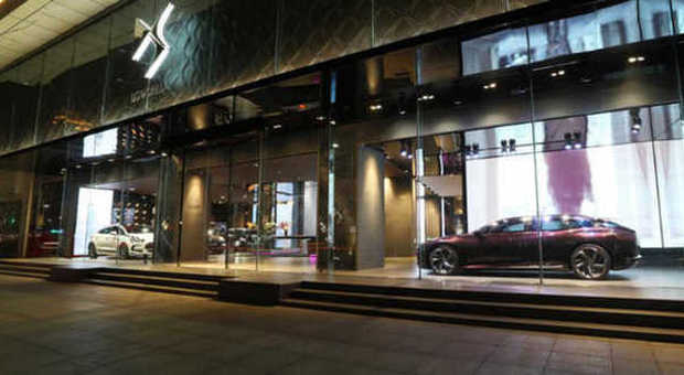 Il primo shoroom DS World è stato aperto da Citroen a Shanghai in occasione del motor show