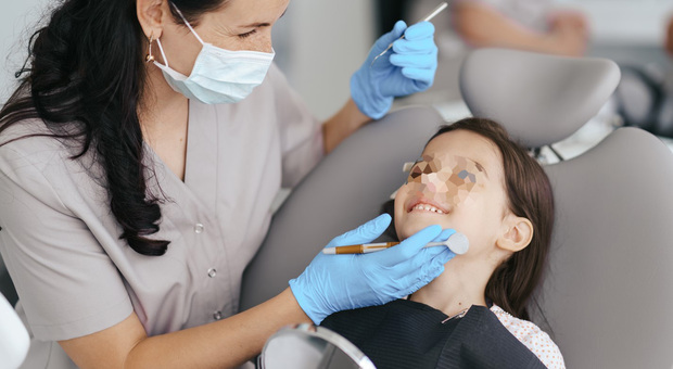 Bambini e paura del dentista: ecco come sconfiggerla con il Mago dei Denti