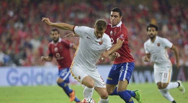 Edin Dzeko, un gol contro l'Al Ahly