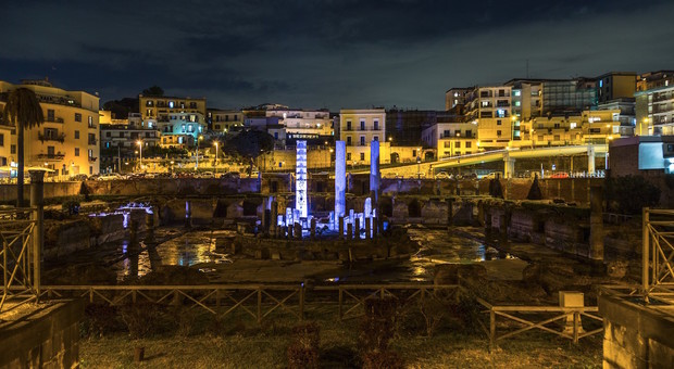 Luce al Macellum di Pozzuoli: un video svela la nuova illuminazione del tempio di Serapide