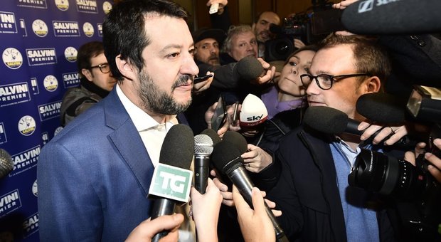 immagine Matteo Salvini al No Tax Day a Milano