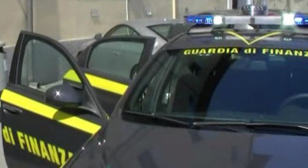 Roma, mafia nei ristoranti: nella Capitale il maggior numero di confische Roma, mafia nei ristoranti: nella Capitale il maggior numero di confische