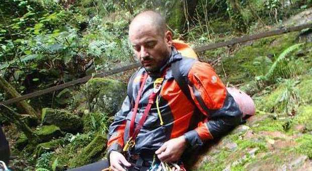 Marco, 39 anni, muore mentre fa canyoning: cade e viene trascinato dalla corrente