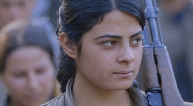 L'immagine di un documentario sulle combattenti curde "Gulistan, terre de roses" di Zaynê Akyol