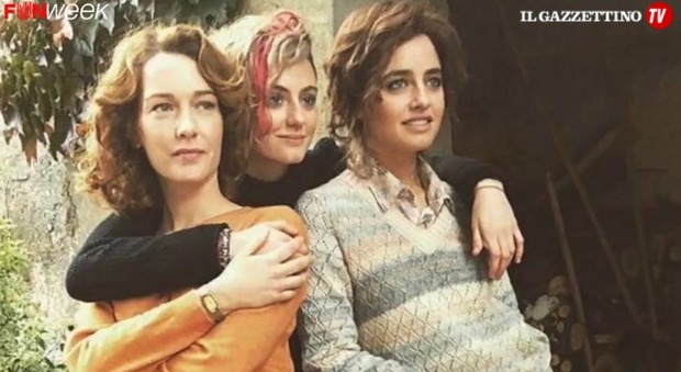 Cristiana Capotondi con le sorelle della fiction: la rossa che ha studiato segna la riscossa della famiglia