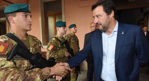 Matteo Salvini in visita alla Questura di Venezia