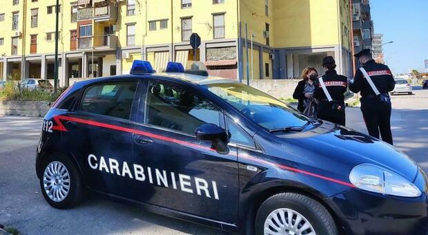 Pozzuoli, pusher a 19 anni arrestato dai carabinieri