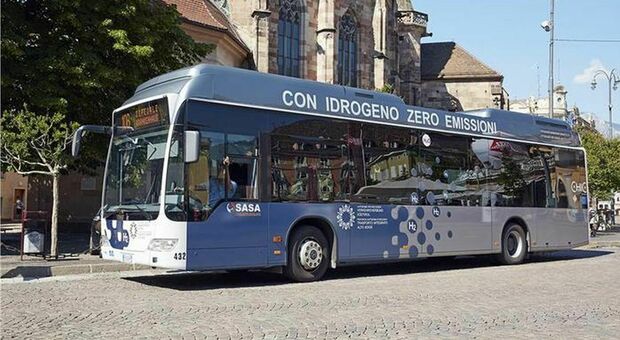 Bonus trasporti, 60 euro per l'acquisto di abbonamenti per bus e treni (ma con limite di reddito)