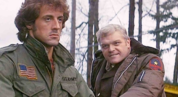 Morto Brian Dennehy: lo sceriffo di Rambo aveva 81 anni Il dolore di Sylvester Stallone Video