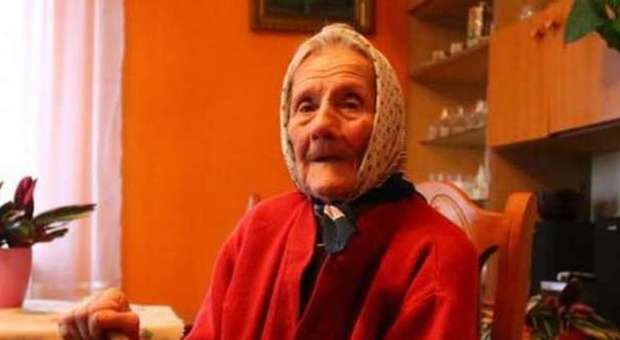 In obitorio dopo la dichiarazione di morte: nonnina 91enne torna in vita dopo 11 ore