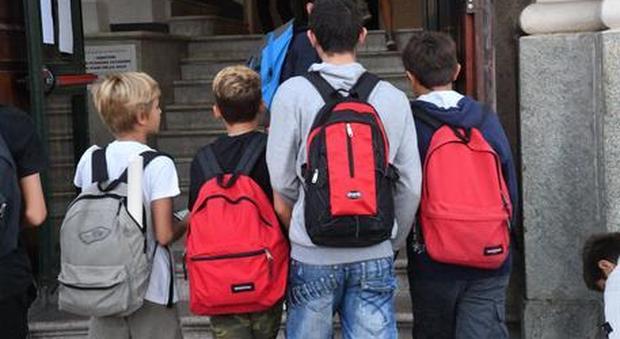 Milano, scuola giovedì al via: studenti in classe ma manca un prof su cinque