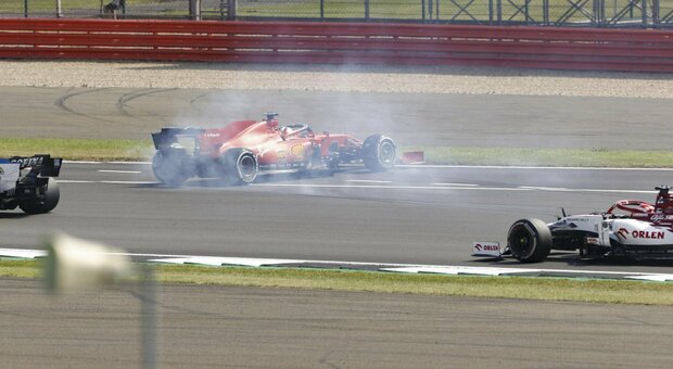 Il testa-coda di Vettel subito dopo il via