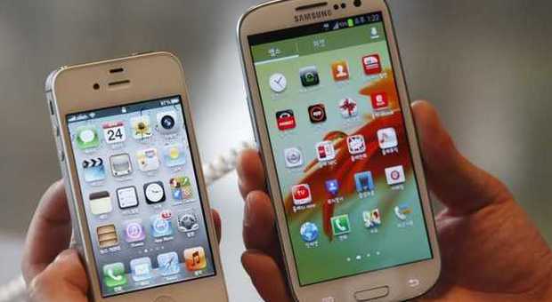 Samsung, ecco il Galaxy Alpha, risposta all'iPhone 6: un “phablet” ma non troppo