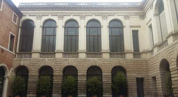 Palazzo Thiene, ex sede della Bpv, passerà al Comune per 4 milioni e e mezzo di euro