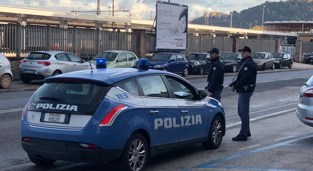Due albanesi trovati con cacciavite scalpello e guanti: scatta la denuncia