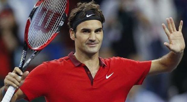Federer batte Djokovic, ora è n. 2 al mondo e in finale a Shanghai