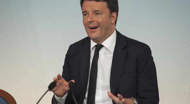 Unioni civili, Renzi: passo avanti, nessuno può disapplicare la legge