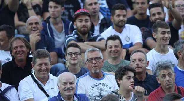 Poche emozioni e 0-0 tra Inter e Aek Ad Ancona vince solo il tifo nerazzurro