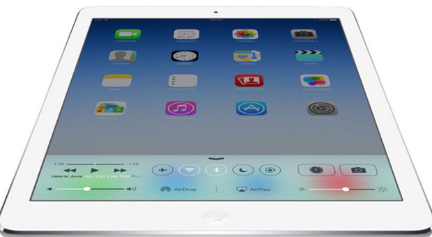 L'iPad da 12 pollici arriverà in autunno, la Apple: «Sarà un ibrido rivoluzionario»