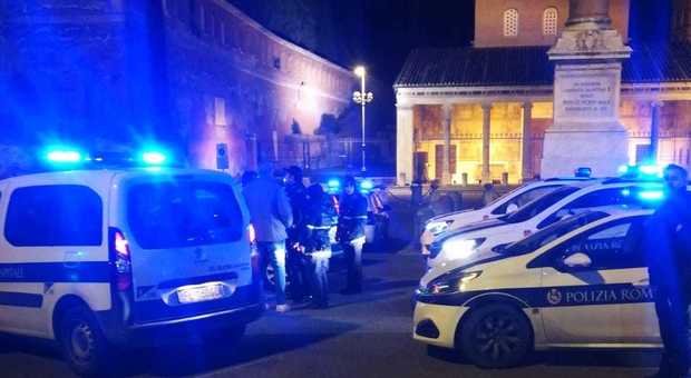 Roma, blitz dei vigili nelle zone della movida: mille controlli e 50.000 euro di multe
