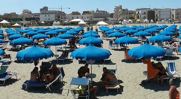 Concessioni balneari a Lecce, nuovo bando del Comune. Prorogate al 2024 quelle esistenti. Lotti e criteri di assegnazione