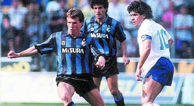 Napoli-Inter, è sfida scudetto dopo più di un quarto di secolo