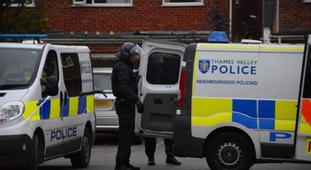 Oxford, "minaccia chimica": in ospedale due poliziotti. 60 evacuati, chiuso anche l'asilo