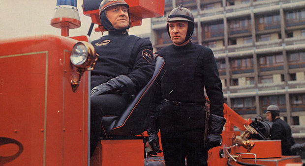 Una scena di Fahreneit 451 del 1966 di Francois Truffaut