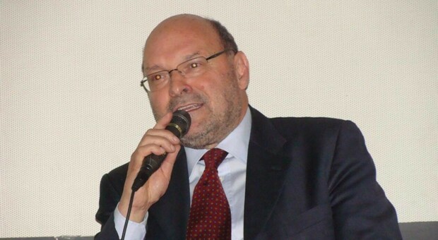L'ex consigliere regionale Giuseppe Parroncini