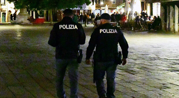 Poliziotti a Venezia (foto di archivio)