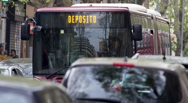 Roma, autobus, parchi e scuole: spuntano fondi per 70 milioni