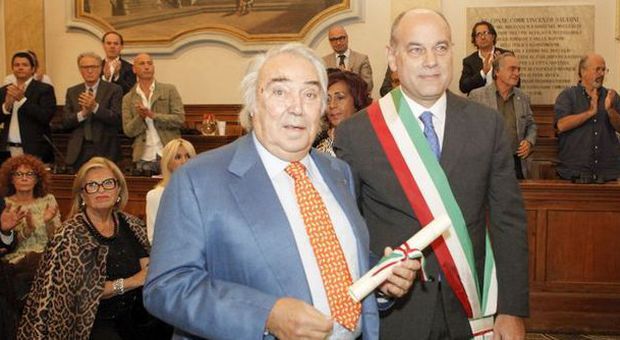 Gennaro Pieralisi in Comune con il sindaco Bacci (foto Ballarini)