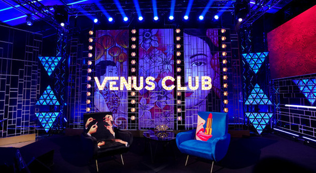 Venus club, Lorella Boccia torna in tv con il late show di Italia Uno
