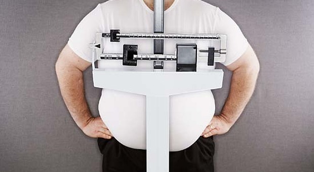 Obesi, l'84% rifiuta il medico per dimagrire e preferisce il “fai da te”: ecco i rischi