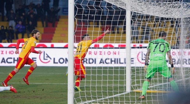 Benevento, prima storica vittoria in A: colpo di Coda, 1-0 al Chievo