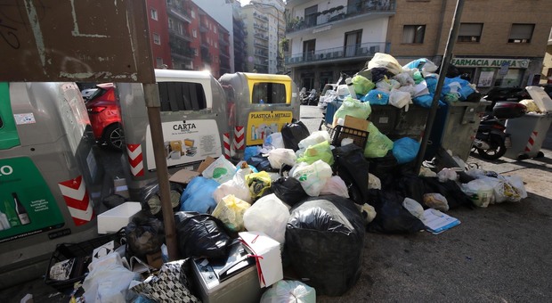 Ecosistema urbano, Napoli bocciata per riciclo rifiuti e trasporto pubblico