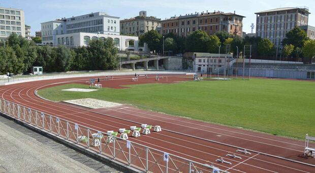 Lo stadio di atletica Santa Giuliana oggi. Prima del "Curi" era l'impianto dove giocava il Perugia dove ha ottenuto la serie A