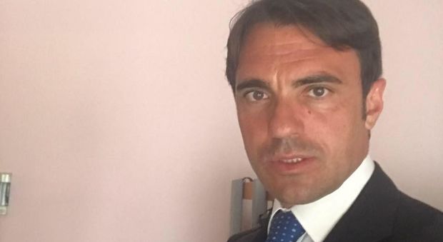 Camera, Di Sarno vince a Portici: fuori il consigliere regionale Borrelli