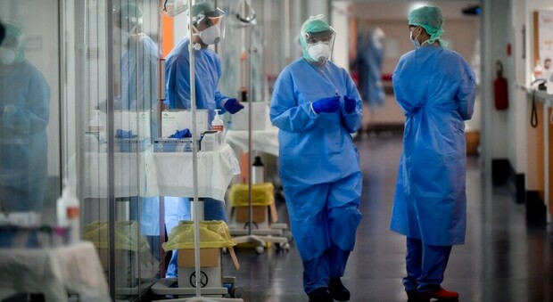 Coronavirus in Lombardia, bollettino martedì 23 febbraio: 43 decessi e 2.480 casi positivi
