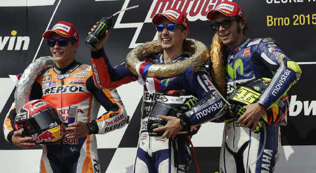 Da sinistra Marquez, Lorenzo e Rossi
