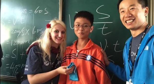 Gioia Sacchet con alcuni studenti cinesi