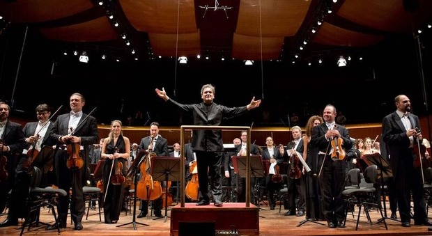 Antonio Pappano con l'Orchestra di Santa Cecilia