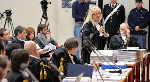 Olivetti, colpo di scena al processo: giudice riesamina i 12 casi di morte per amianto